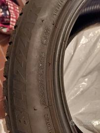 4 gomme invernali da 18"