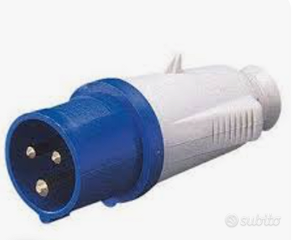 Presa industriale blu 220-240V 16A/32A, IP44/65