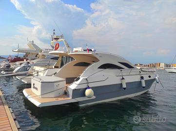 Natante Ilver 36 fuoribordo