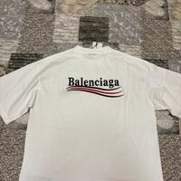 T-shirt bianca, taglia M