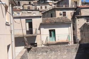 Casa indipendente di 65 m² con 2 locali a Gioiosa 