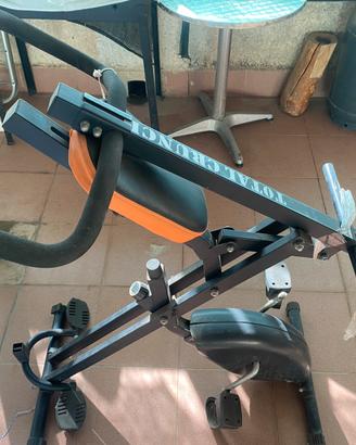 Attrezzo Fitness 2-in-1: Total Crunch + Cyclette
