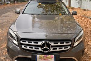 Mercedes GLA 2000 d Automatic Sport