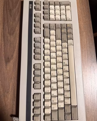 Tastiera vintage WYSE pce