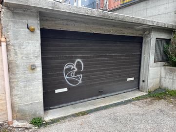 Vendita posto auto coperto in garage condominiale