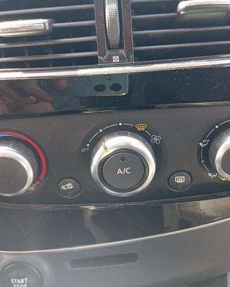 Centralina clima A/C RENAULT CLIO 4 anno 2017