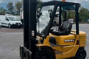 Muletto caterpillar diesel