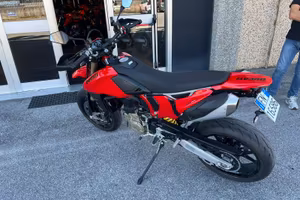 Ducati Hypermotard 698 Mono del 2025