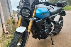 Fantic Caballero 700