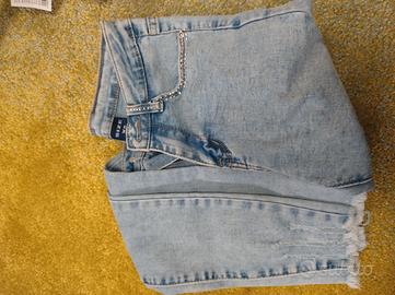 jeans xs con brillantini e gamba stretta 