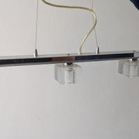 Lampadario moderno in acciaio e vetro