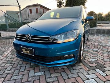 Volkswagen Touran 2.0 TDI 150 CV DSG 7 POSTI PROMO