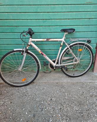 bici da uomo in alluminio 