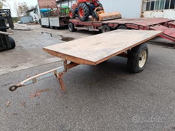 rimorchietto in ferro ad 1 asse