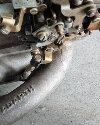 carburatore più collettore e scatola filtro aria