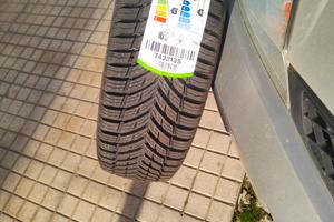 pneumatico nuovo 175 65 R15