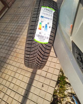 pneumatico nuovo 175 65 R15