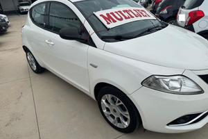Lancia Ypsilon 1.3 MJT 95 CV 5P. S&S Elefantino