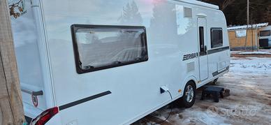 Eriba Nova 555 Full Optional