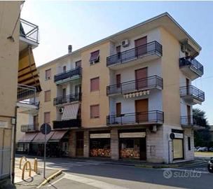 Appartamento a Limbiate (MB)