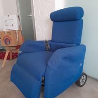 Poltrona relax / alzapersona Dada up Joy per anzia