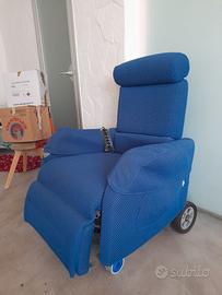 Poltrona relax / alzapersona Dada up Joy per anzia