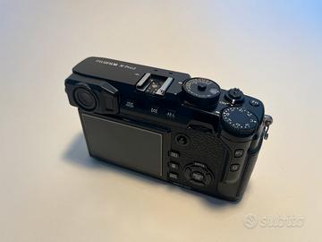 Fujifilm X-Pro 2 + MHG-XPRO2