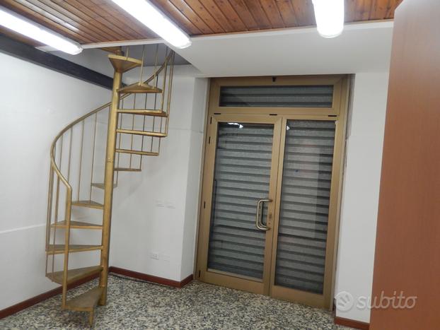 Locale commerciale MM1 Villa S.G. , Staz. Greco