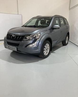 Mahindra XUV500 W6 FWD (4x2)