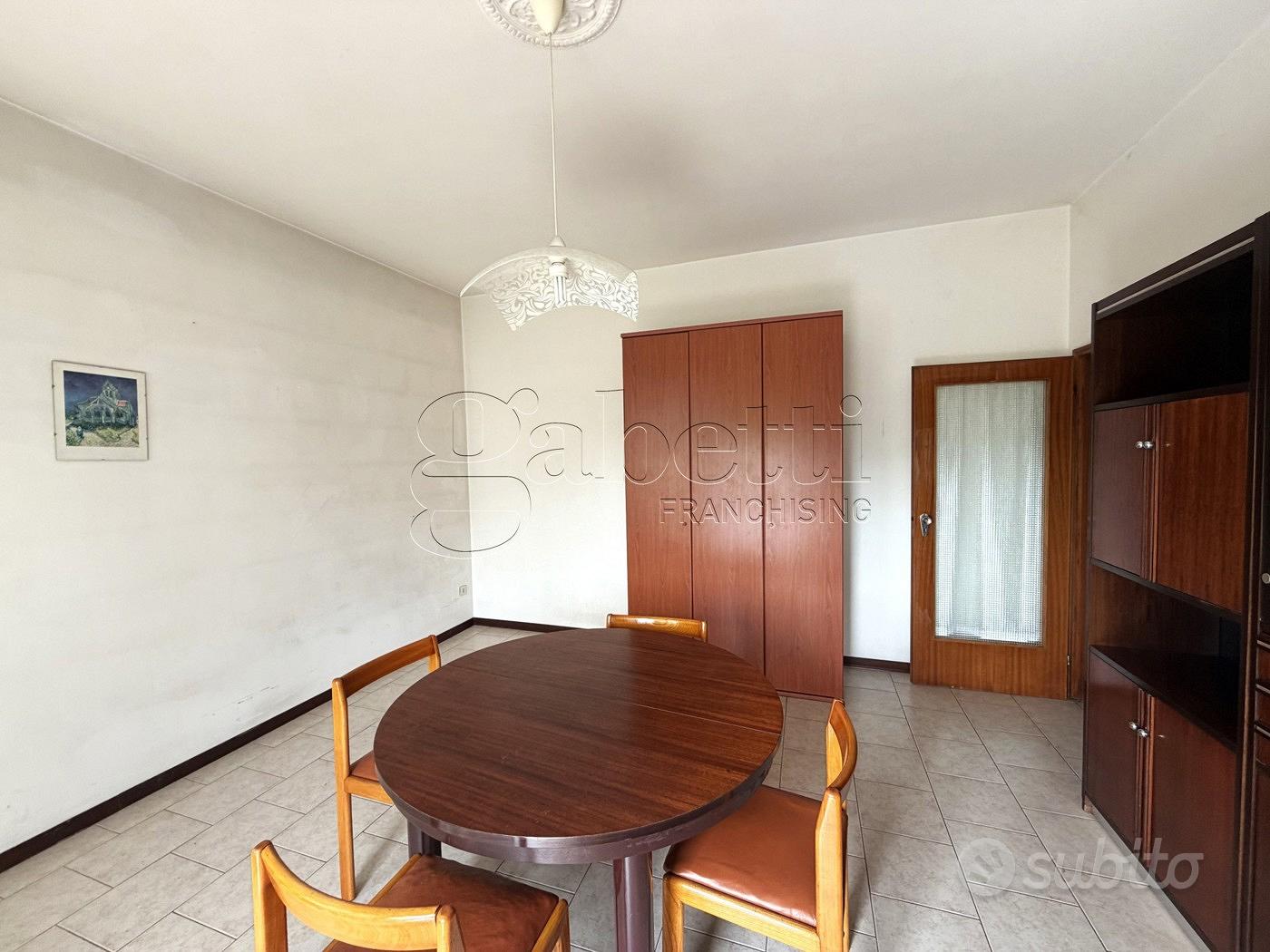 Appartamento – Ferrara, Centro cittadino, Giardino - Altro