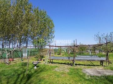 TERRENO AGRICOLO DI 5.000 MQ IN ZONA RISERVATA