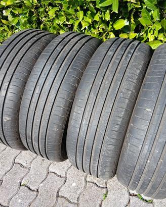 Goodyear EfficientGrip Performance 205/55 R17 91V