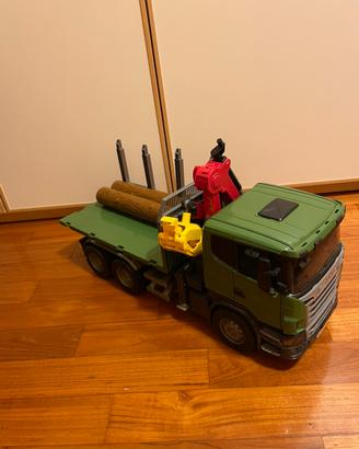 Gioco Bruder Camion per tronchi Scania 03524