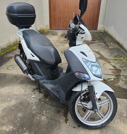 Kymco Agility 200i R16
