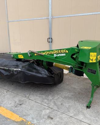 Falciacondizionatrice John Deere 324A