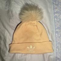 cappello adidas albicocca