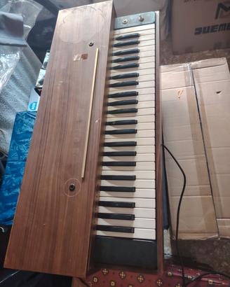 pianola farfisa 