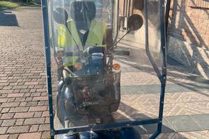 Scooter elettrico per disabili