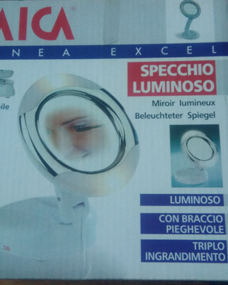 Specchio luminoso portatile Laica