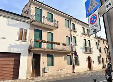 Appartamento di 65 m² con 4 locali a Lendinara