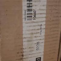 Mobile porta computer in latta