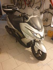 Kawasaki j 300 ABS