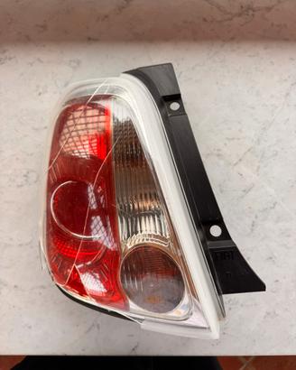 Fanale posteriore sinistro Fiat 500