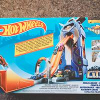Hot Wheels Torre Garage+pista+ Hot Wheels city