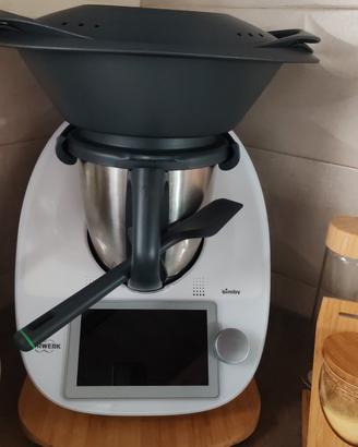 Bimby tm6 con doppio boccale. 