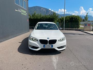 BMW Serie 2 Coupé F22