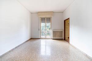 3 LOCALI A REGGIO NELL'EMILIA