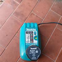 Caricabatteria Makita DC10WA + batteria BL1013 10,