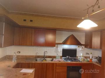 Cucina completa con lavastoviglie compresa 