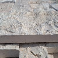 Rivestimenti in Bugnato di Marmo di Orosei 